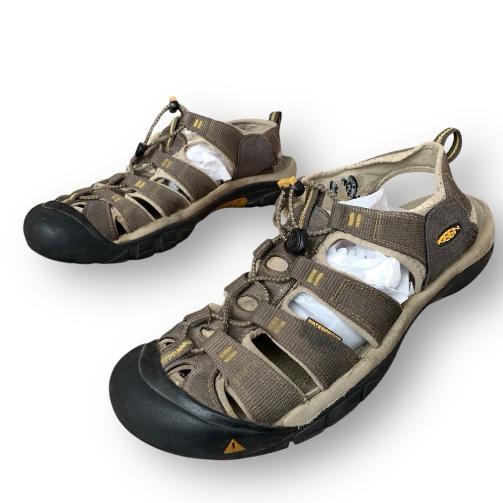 Keen Men's Newport H2 Water Sandals Raven/Aluminum size 13 - Picture 2 of 13